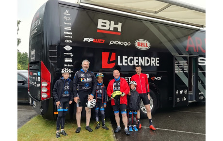 NOS JEUNES A LA RENCONTRE DES PROS DE SAMSIC